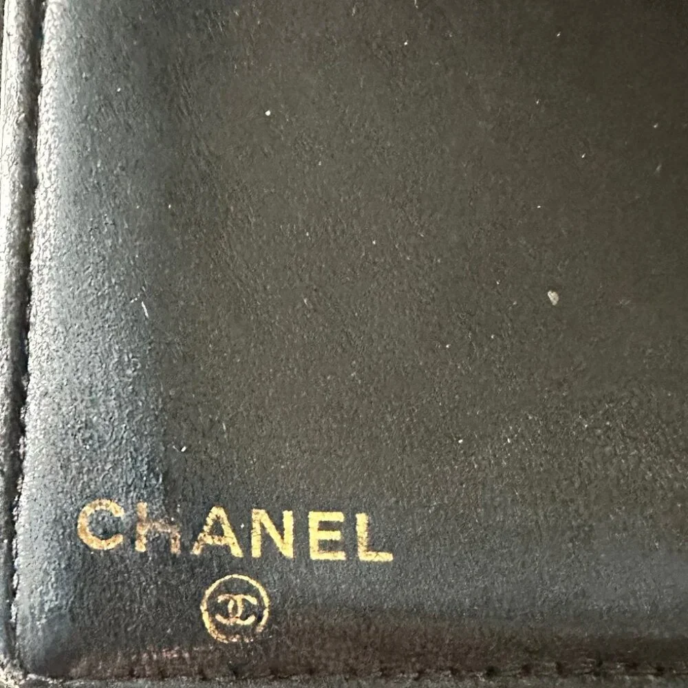 CHANEL Caviar Timeless CC Compact French Wallet in Black‎ - EUC - Picture 7 of 13